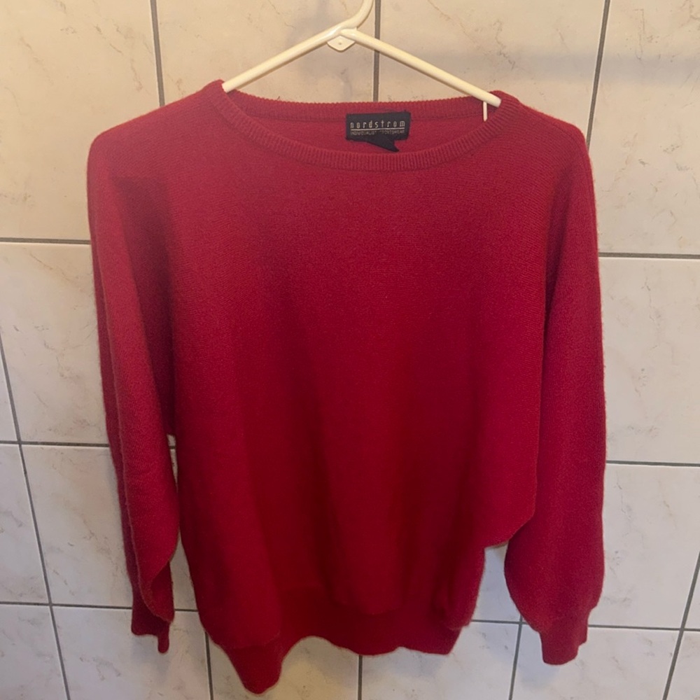 Nordstrom Individualist Sportswear 2 Ply Raspberry Cashmere Sweater